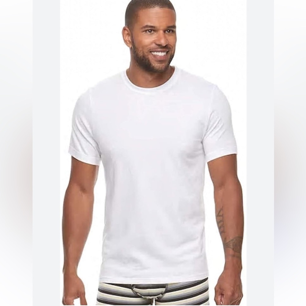 JOCKEY WHITE CREWNECK SHORT SLEEVE FITTED T-SHIRT SIZE MEDIUM